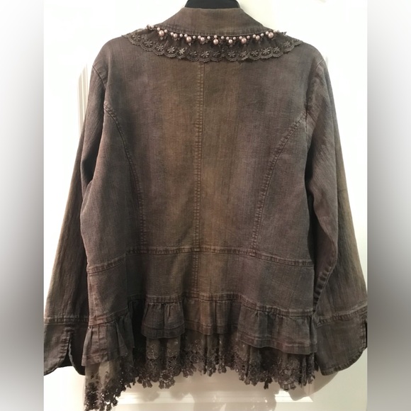 NWT Embellished Denim Jacket - Picture 2 of 5